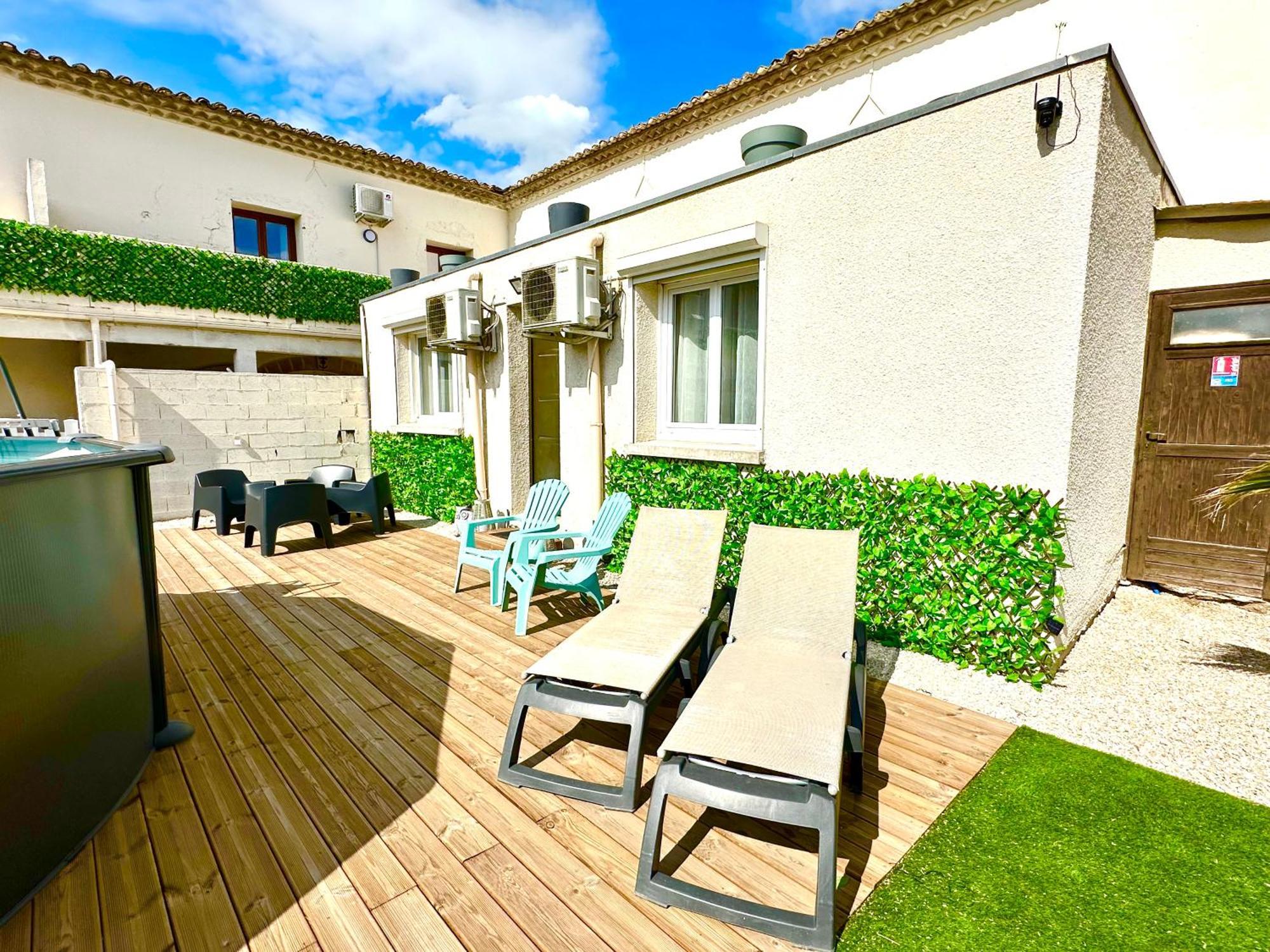 Les Appartements Du Mas - Emeraude Aigues-Mortes Buitenkant foto